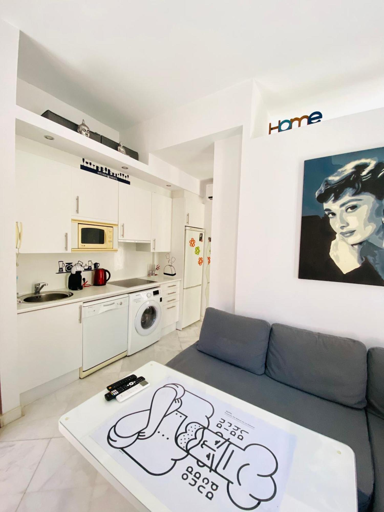 Apartamento En El Centro De Málaga Kültér fotó