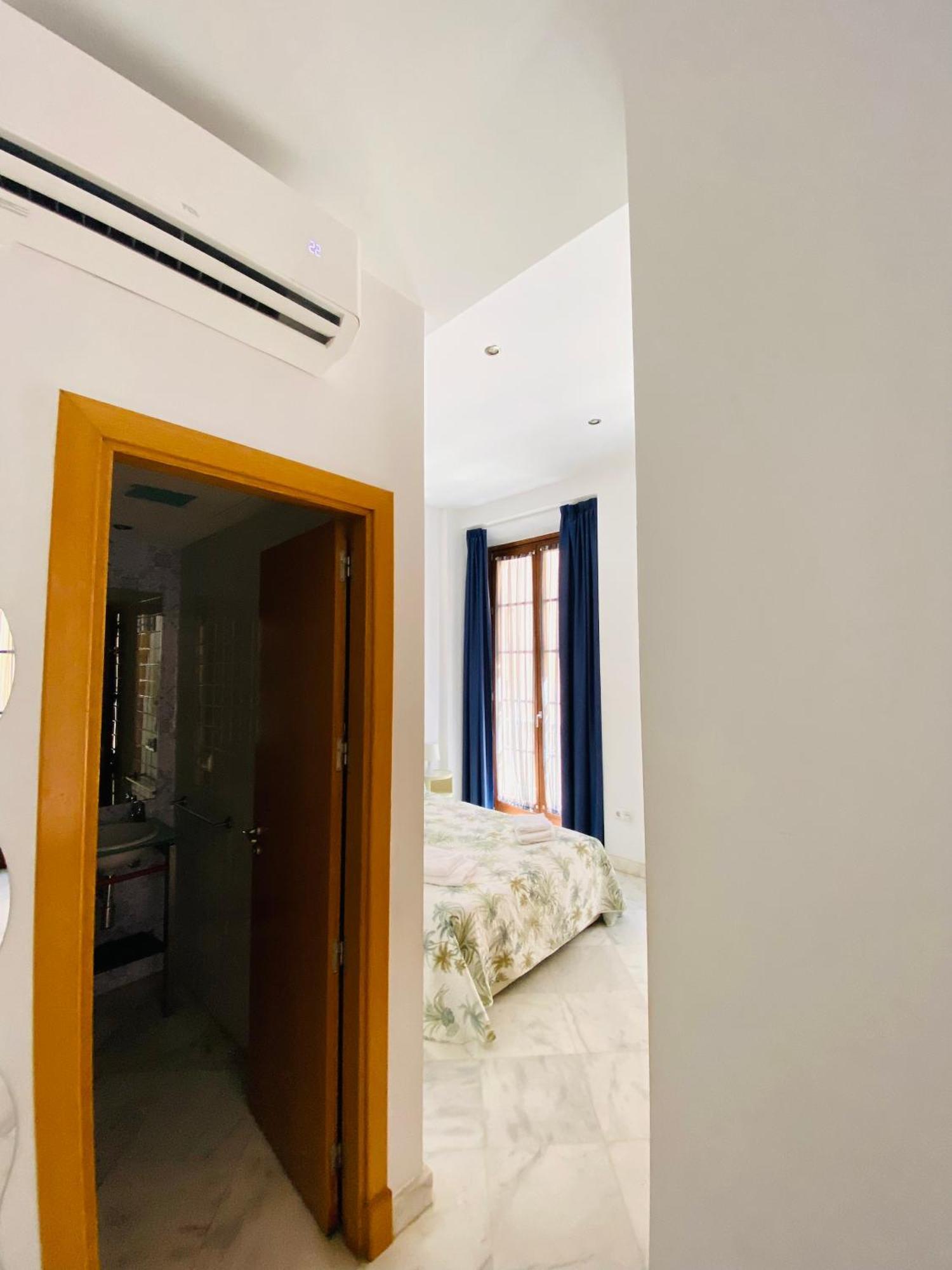 Apartamento En El Centro De Málaga Kültér fotó