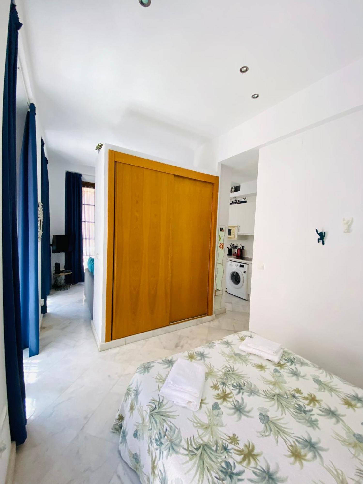 Apartamento En El Centro De Málaga Kültér fotó